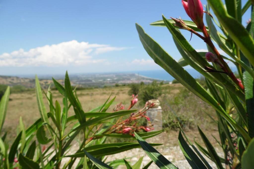 Finestra Sul Mare Apartment *